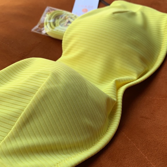 Target ‘Shade&Shore’ Yellow Bikini Top - Picture 2 of 6